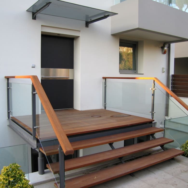 Private villa entrance with steps and modern façade in Alimos, Athens Riviera